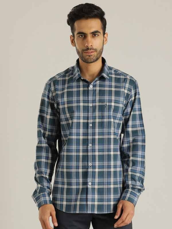 Indian Terrain Men Checkered Blue Shirt